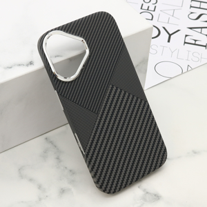 Futrola UrbanMesh MagSafe za iPhone 16 (6.1) DZ03