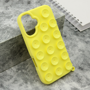 Futrola OCTOBUDDY za iPhone 17 (6.3) zuta