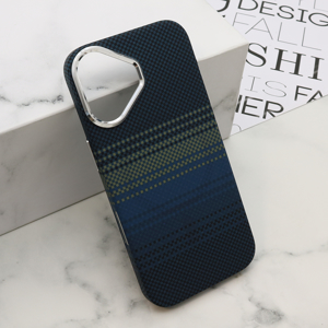 Futrola UrbanMesh MagSafe za iPhone 17 (6.3) (6.1) DZ04
