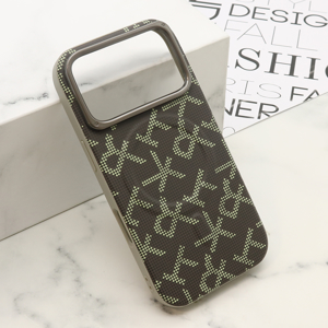 Futrola MONOGRAM MagSafe za iPhone 17 Pro (6.3)/iPhone 18 Pro (6.3) siva